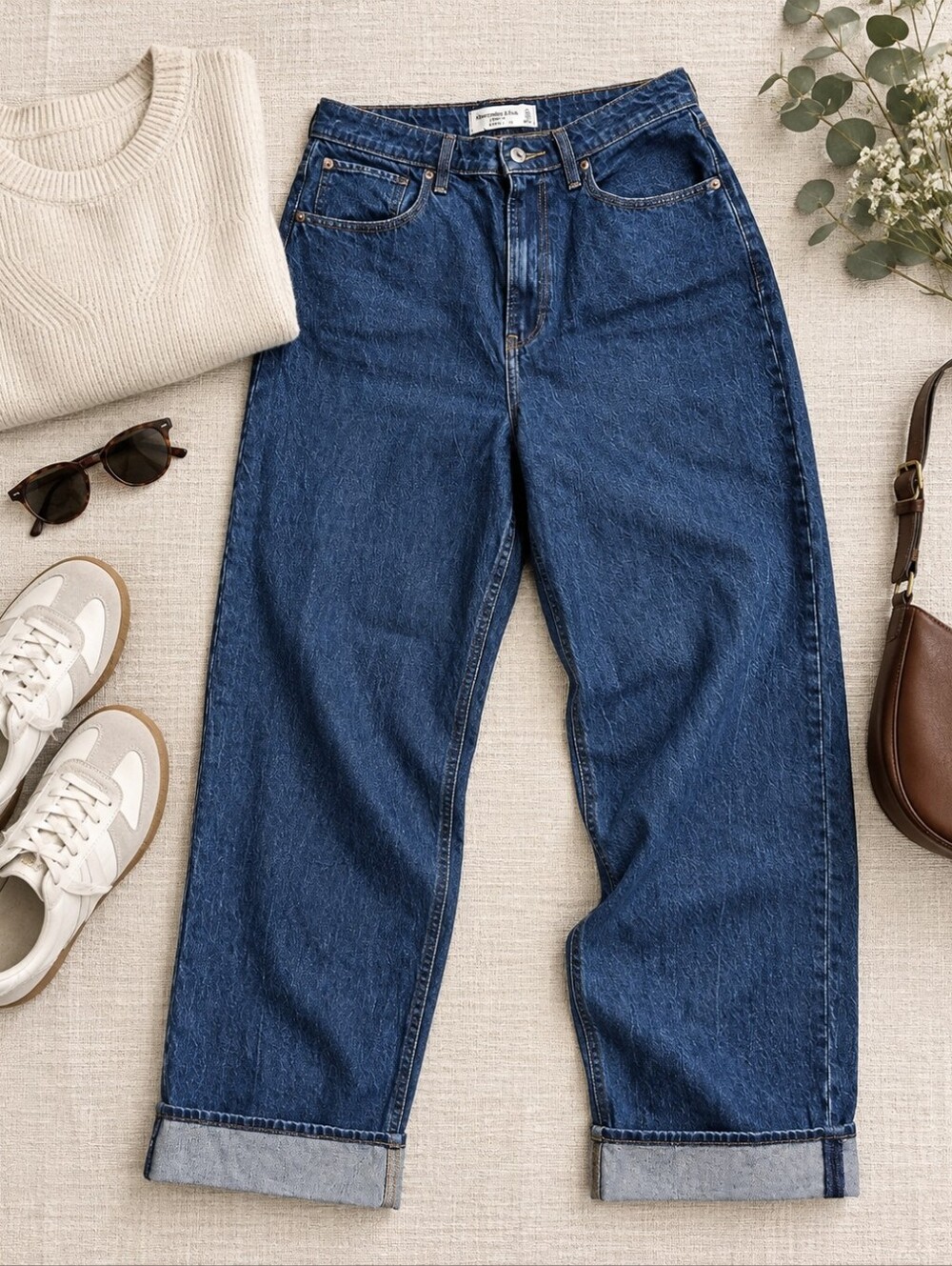 Abercrombie & Fitch Curve Love Loose High Rise Cuffed Jeans Dark Wash